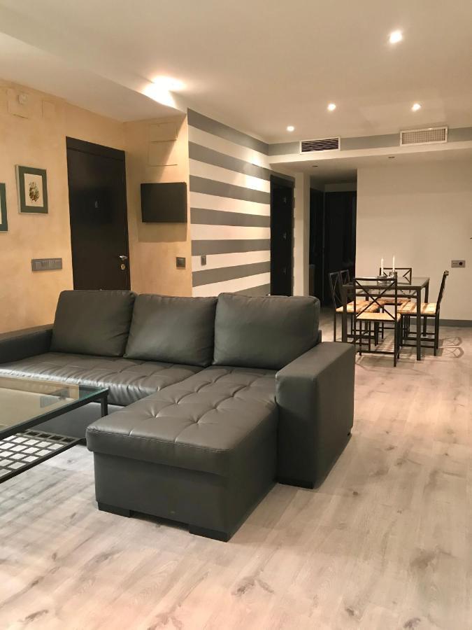 דירות סביליה Styling Sierpes Center מראה חיצוני תמונה