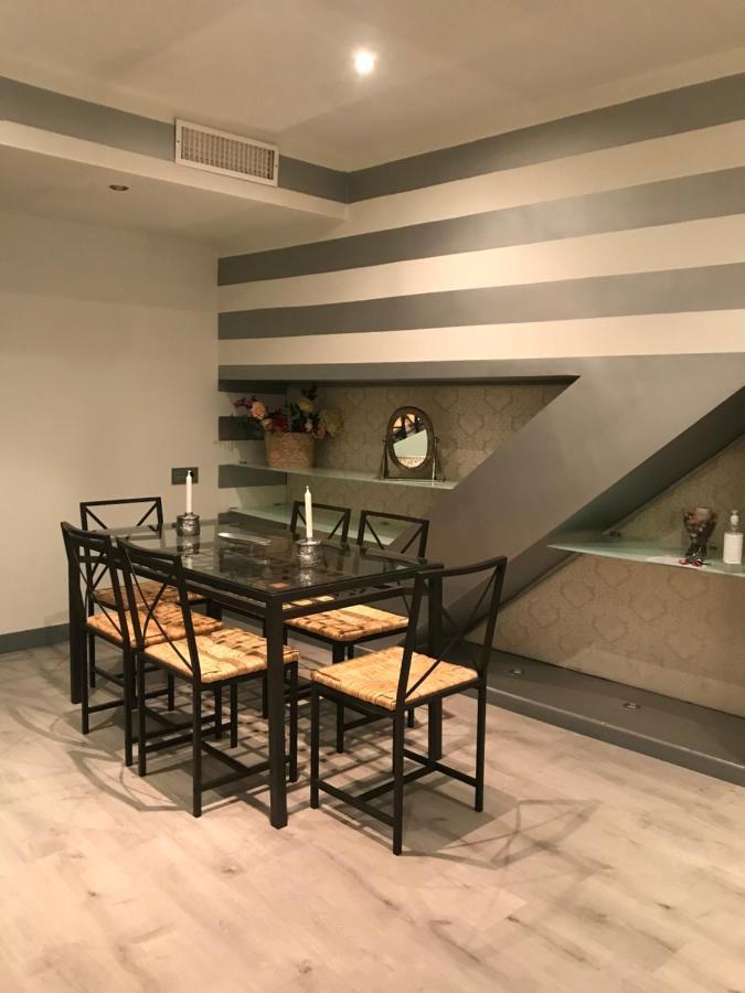 דירות סביליה Styling Sierpes Center מראה חיצוני תמונה
